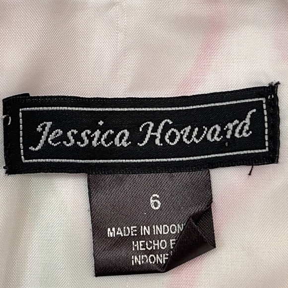 Woman’s Jessica Howard dress - Picture 6 of 7